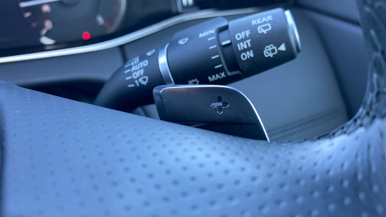 Land Rover Range Rover Evoque 2.0 D200 R-Dynamic HSE 5dr Auto Diesel Hatchback